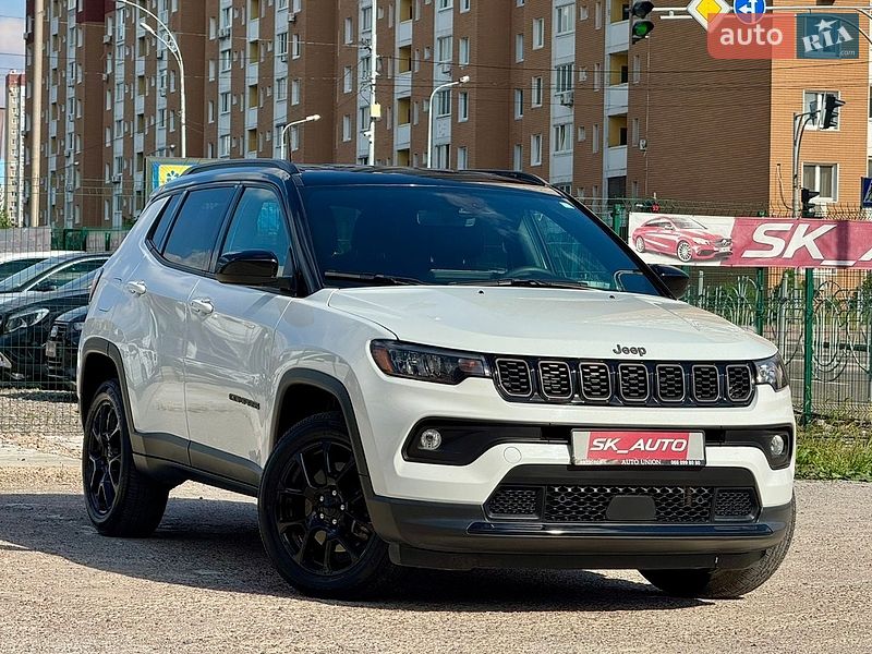 Внедорожник / Кроссовер Jeep Compass 2024 в Киеве