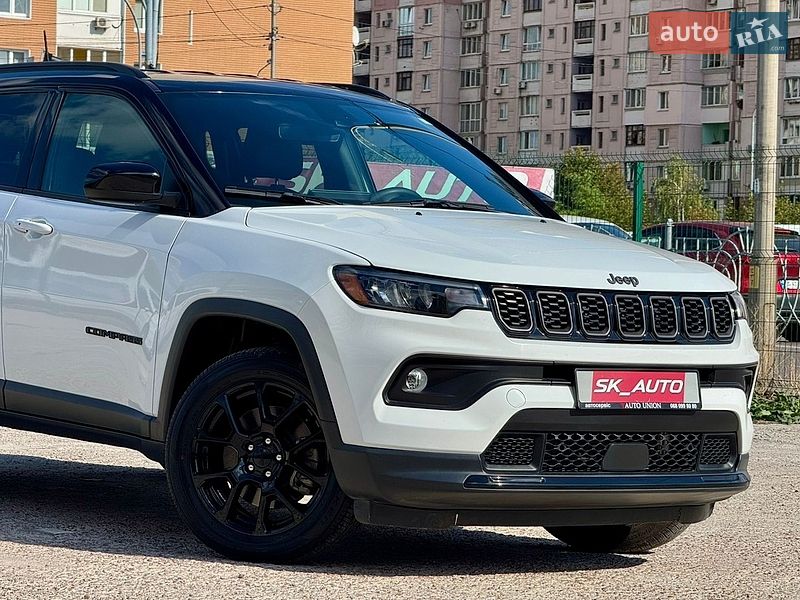 Внедорожник / Кроссовер Jeep Compass 2024 в Киеве