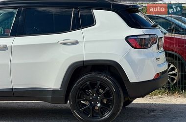 Внедорожник / Кроссовер Jeep Compass 2024 в Киеве