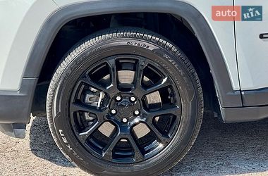Внедорожник / Кроссовер Jeep Compass 2024 в Киеве