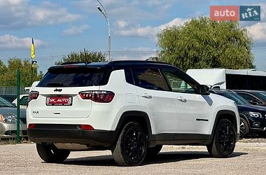 Внедорожник / Кроссовер Jeep Compass 2024 в Киеве