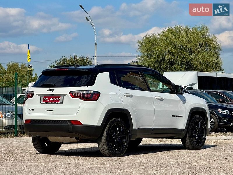Внедорожник / Кроссовер Jeep Compass 2024 в Киеве