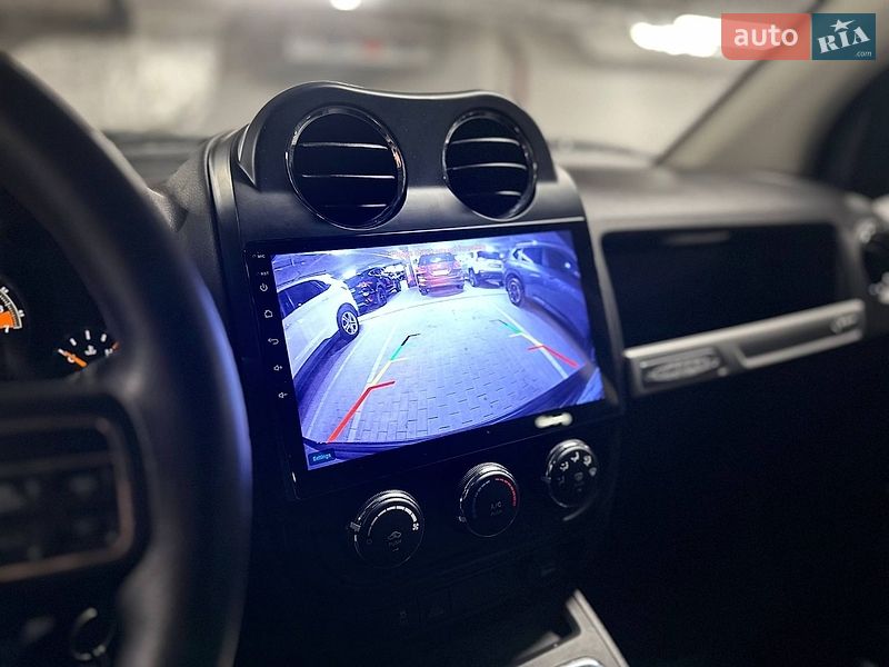 Позашляховик / Кросовер Jeep Compass 2014 в Києві
