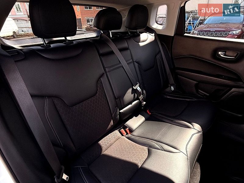 Позашляховик / Кросовер Jeep Compass 2017 в Сумах фото 24 Позашляховик / Кросовер Jeep Compass 2017 в Сумах