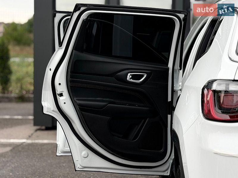 Внедорожник / Кроссовер Jeep Compass 2024 в Кременчуге