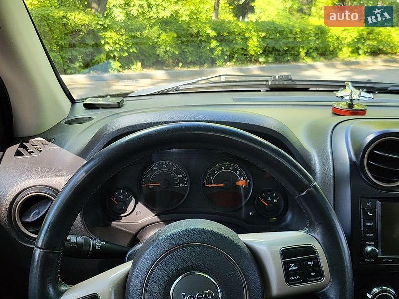Внедорожник / Кроссовер Jeep Compass 2016 в Виннице
