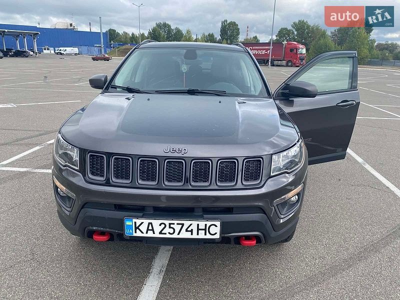 Внедорожник / Кроссовер Jeep Compass 2018 в Киеве