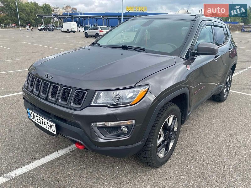Внедорожник / Кроссовер Jeep Compass 2018 в Киеве