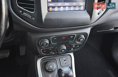 Позашляховик / Кросовер Jeep Compass 2020 в Луцьку фото 24 Позашляховик / Кросовер Jeep Compass 2020 в Луцьку