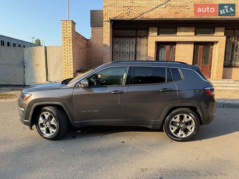 Внедорожник / Кроссовер Jeep Compass 2020 в Харькове