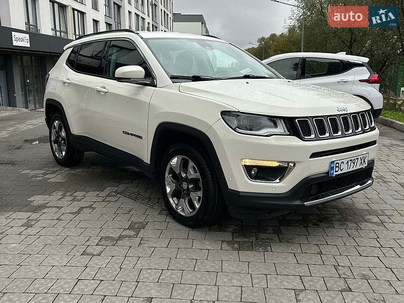 Внедорожник / Кроссовер Jeep Compass 2017 в Жовкве