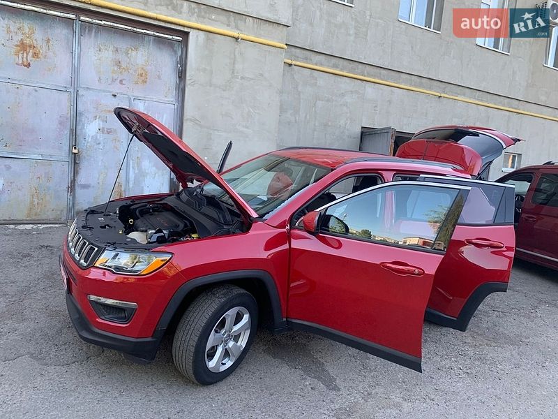 Позашляховик / Кросовер Jeep Compass 2018 в Рівному