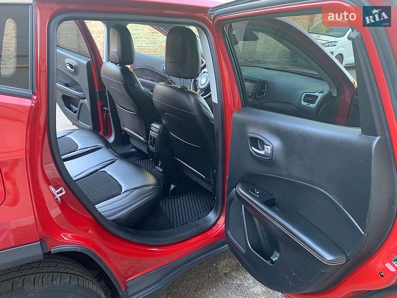 Позашляховик / Кросовер Jeep Compass 2018 в Рівному