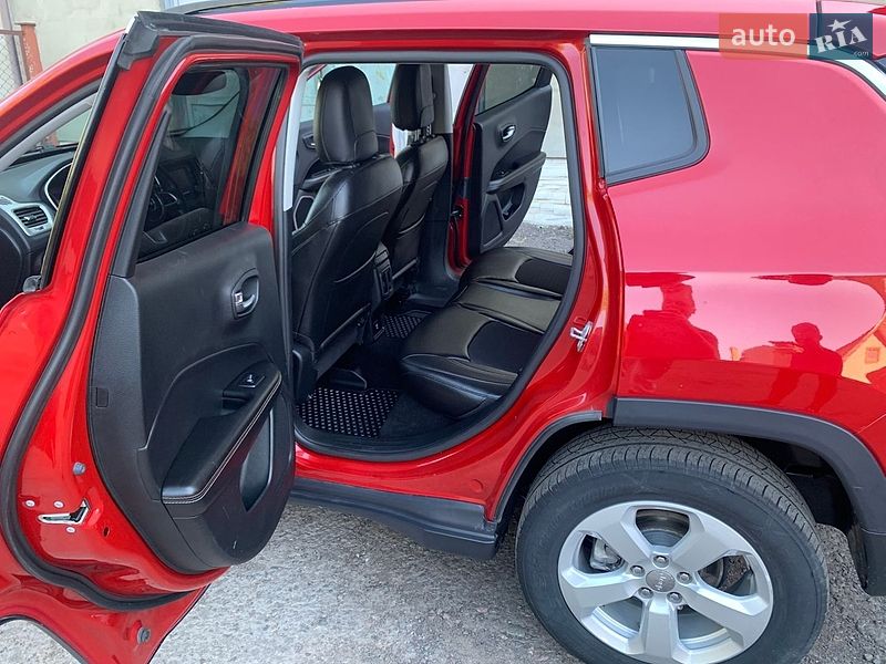 Позашляховик / Кросовер Jeep Compass 2018 в Рівному