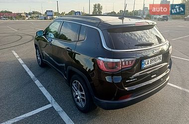 Внедорожник / Кроссовер Jeep Compass 2018 в Киеве