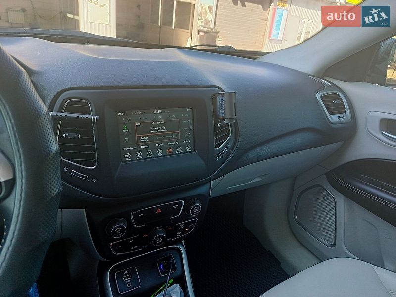 Внедорожник / Кроссовер Jeep Compass 2018 в Киеве