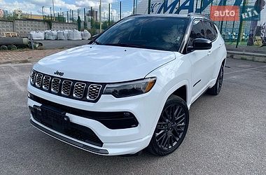 Внедорожник / Кроссовер Jeep Compass 2024 в Киеве
