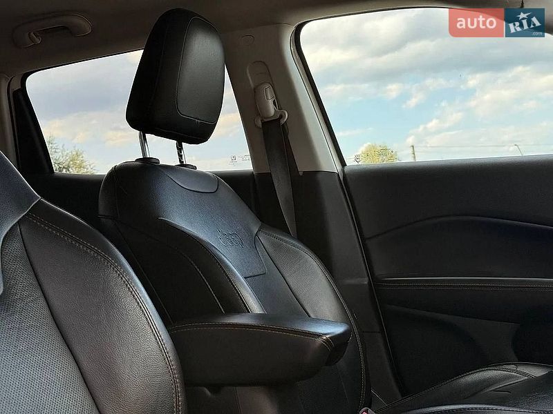 Позашляховик / Кросовер Jeep Compass 2019 в Рівному