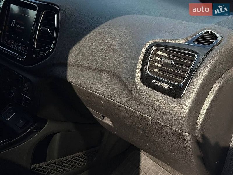 Позашляховик / Кросовер Jeep Compass 2019 в Рівному