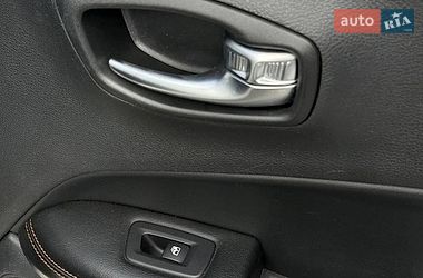 Позашляховик / Кросовер Jeep Compass 2019 в Рівному