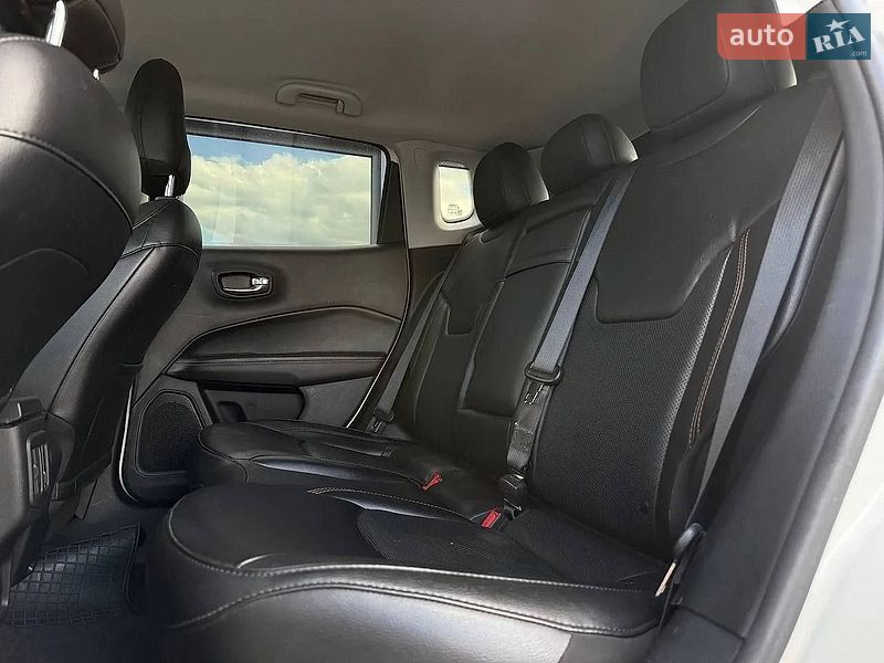 Позашляховик / Кросовер Jeep Compass 2019 в Рівному
