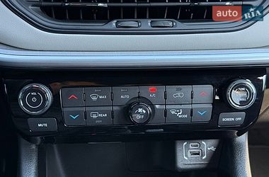 Позашляховик / Кросовер Jeep Compass 2024 в Стрию