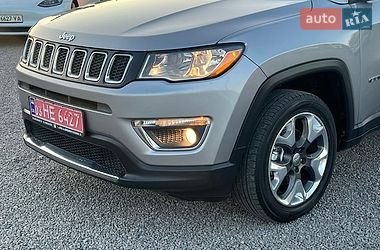 Позашляховик / Кросовер Jeep Compass 2020 в Рівному