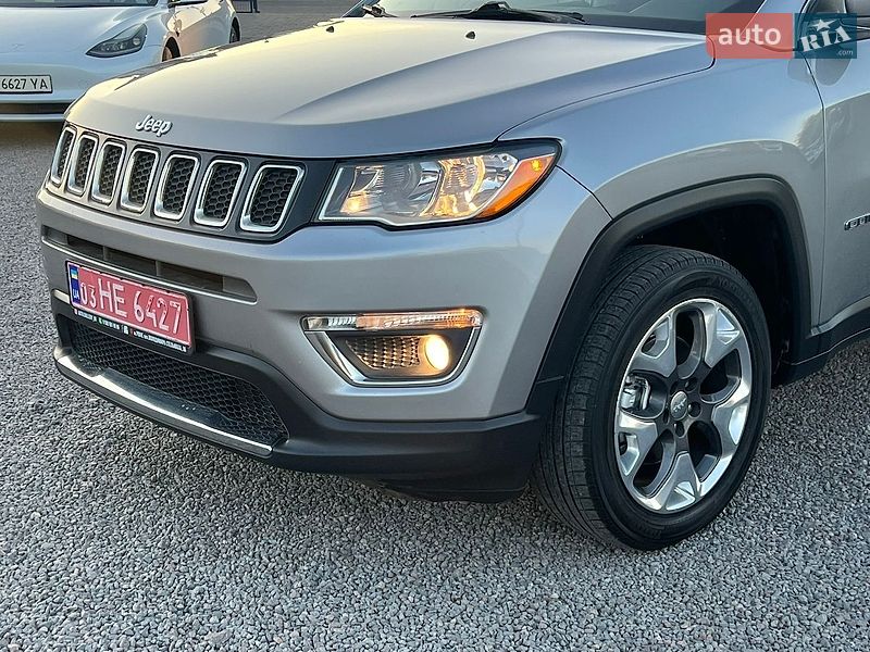 Позашляховик / Кросовер Jeep Compass 2020 в Рівному
