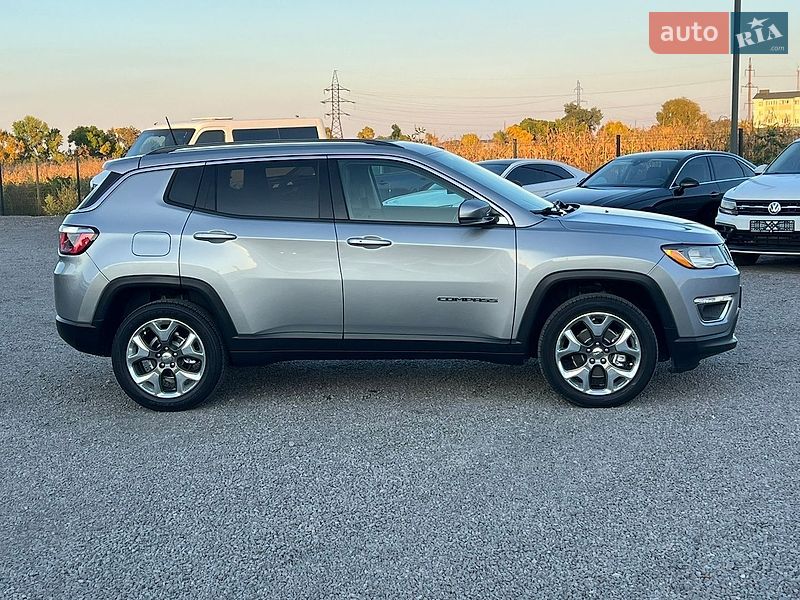 Позашляховик / Кросовер Jeep Compass 2020 в Рівному