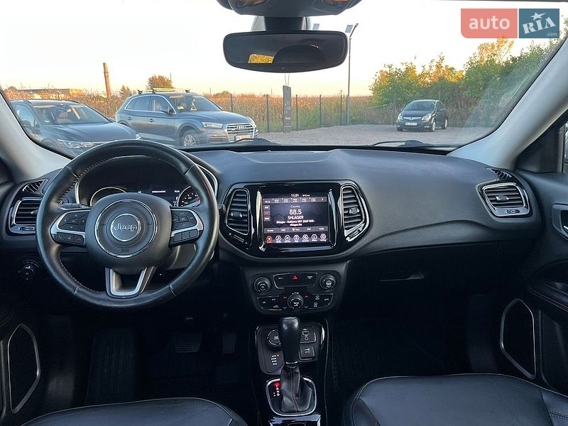 Позашляховик / Кросовер Jeep Compass 2020 в Рівному
