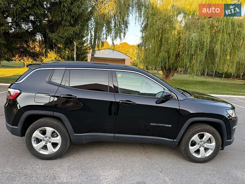 Позашляховик / Кросовер Jeep Compass 2020 в Ромнах