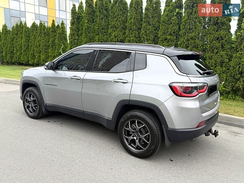 Позашляховик / Кросовер Jeep Compass 2018 в Дніпрі