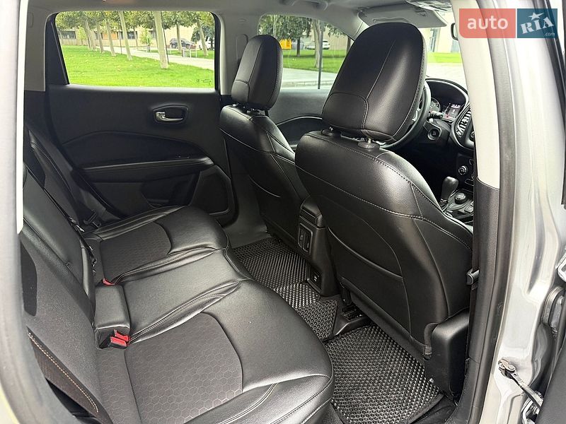 Позашляховик / Кросовер Jeep Compass 2018 в Дніпрі