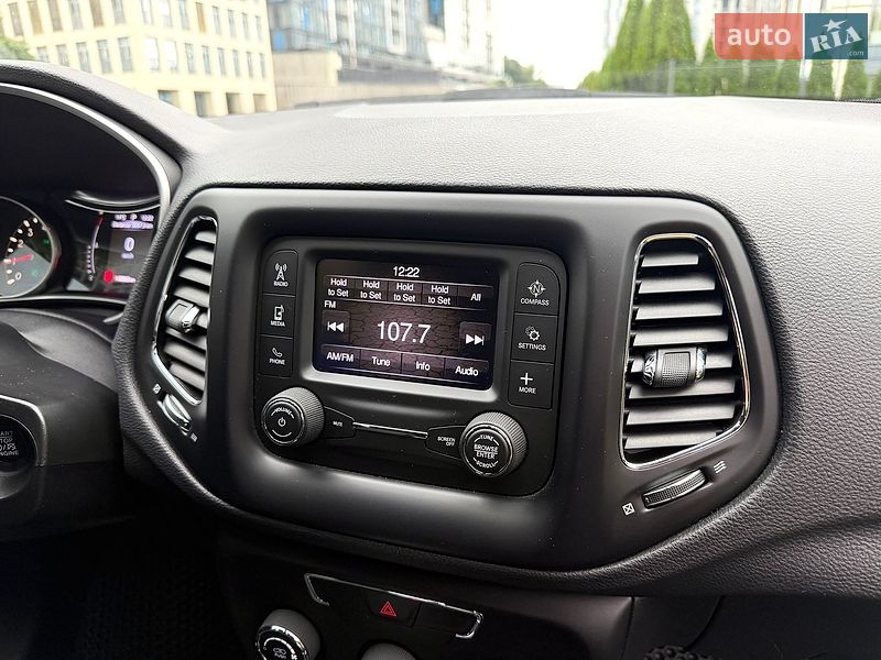 Позашляховик / Кросовер Jeep Compass 2018 в Дніпрі