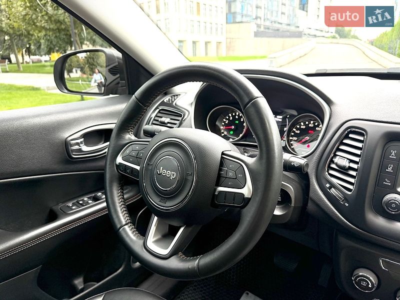 Позашляховик / Кросовер Jeep Compass 2018 в Дніпрі