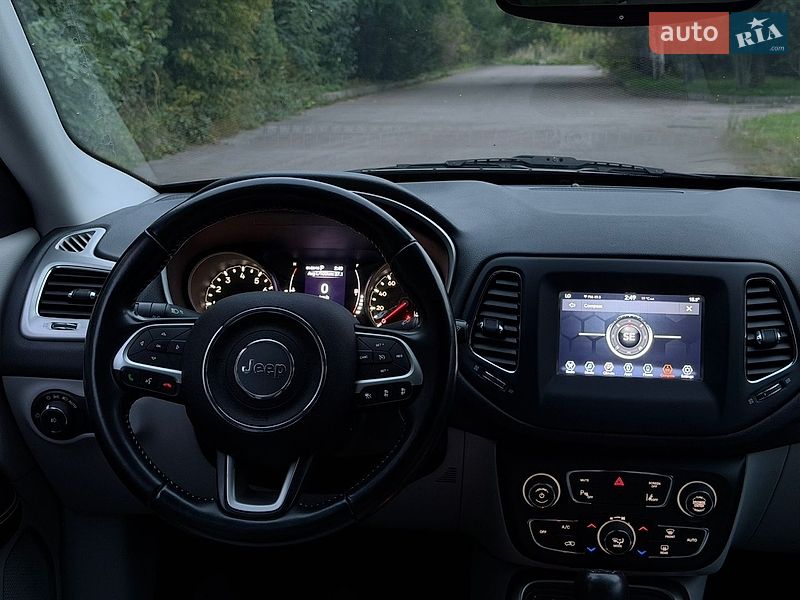 Позашляховик / Кросовер Jeep Compass 2021 в Рівному