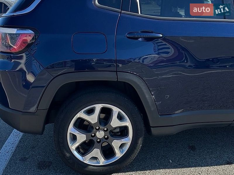 Позашляховик / Кросовер Jeep Compass 2017 в Києві