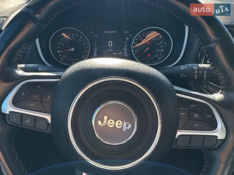 Позашляховик / Кросовер Jeep Compass 2017 в Києві
