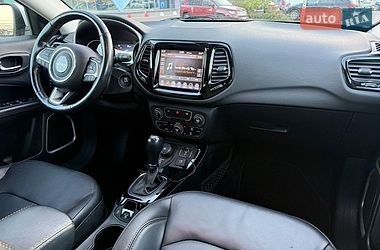 Внедорожник / Кроссовер Jeep Compass 2019 в Киеве