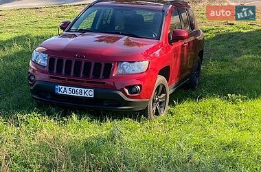 Позашляховик / Кросовер Jeep Compass 2013 в Києві
