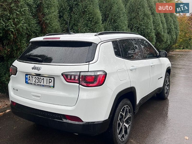 Позашляховик / Кросовер Jeep Compass 2024 в Івано-Франківську