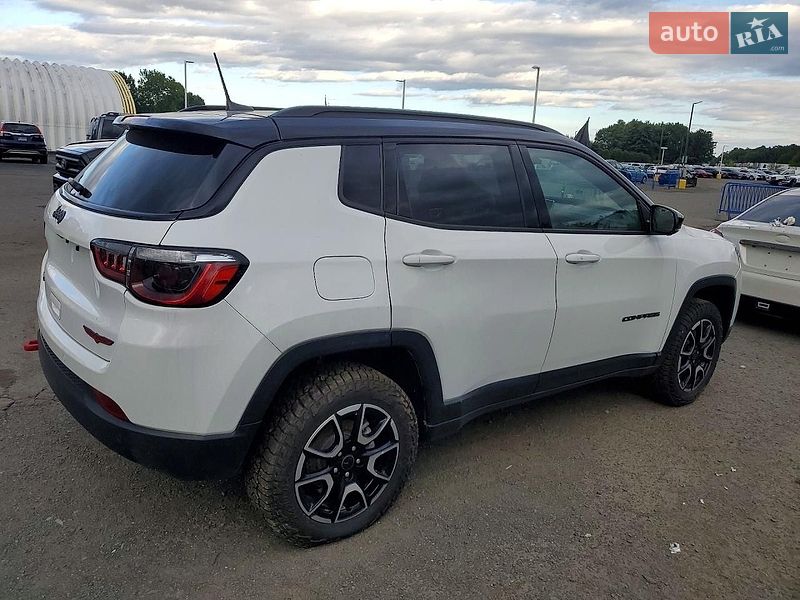 Внедорожник / Кроссовер Jeep Compass 2025 в Львове