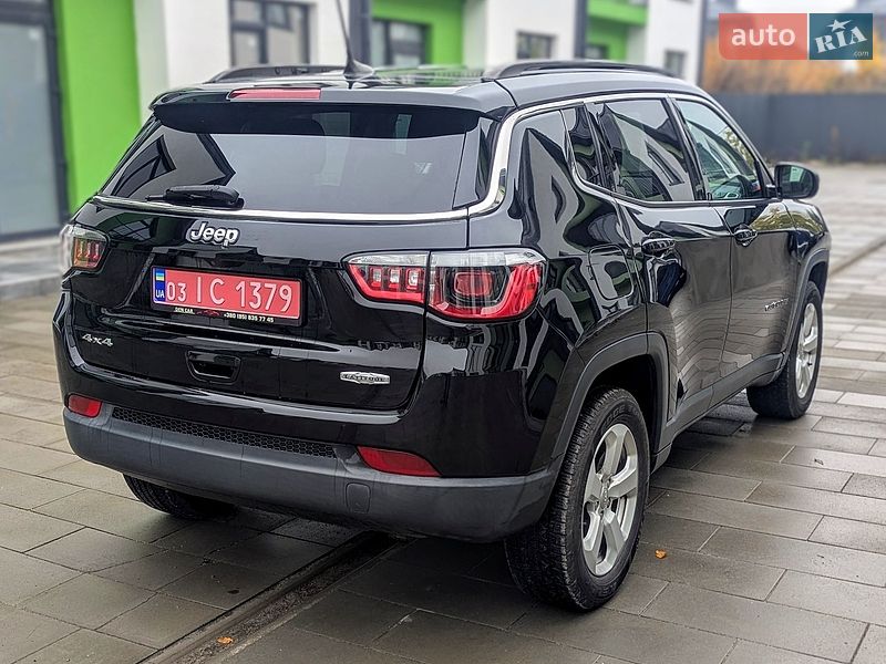 Внедорожник / Кроссовер Jeep Compass 2018 в Киеве