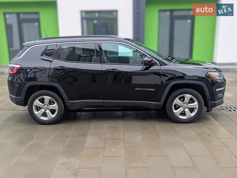 Внедорожник / Кроссовер Jeep Compass 2018 в Киеве
