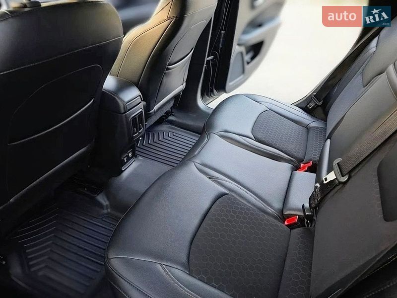 Внедорожник / Кроссовер Jeep Compass 2018 в Киеве