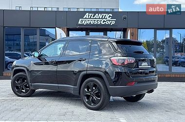Внедорожник / Кроссовер Jeep Compass 2018 в Киеве