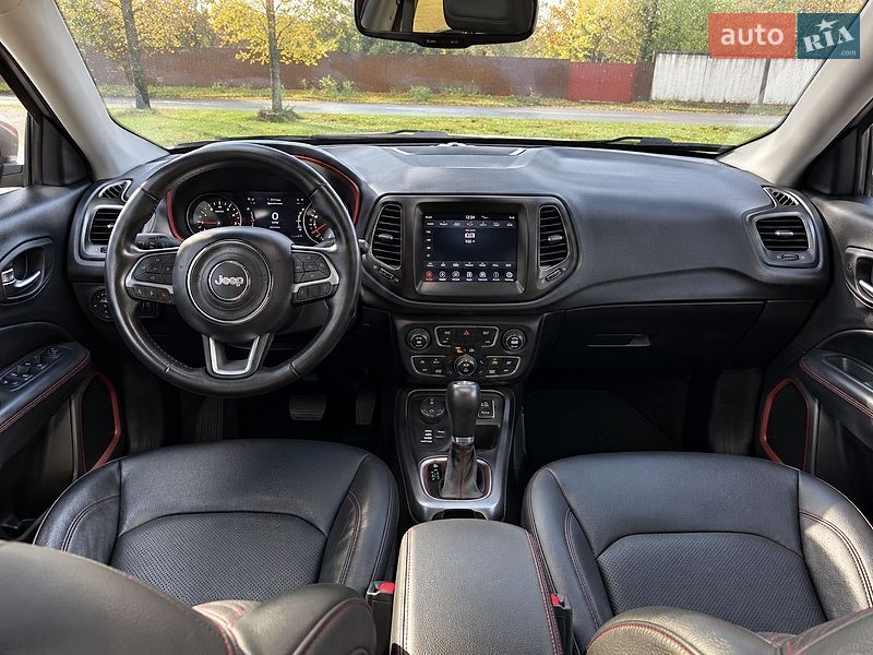 Позашляховик / Кросовер Jeep Compass 2017 в Чернівцях