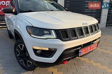 Внедорожник / Кроссовер Jeep Compass 2020 в Киеве