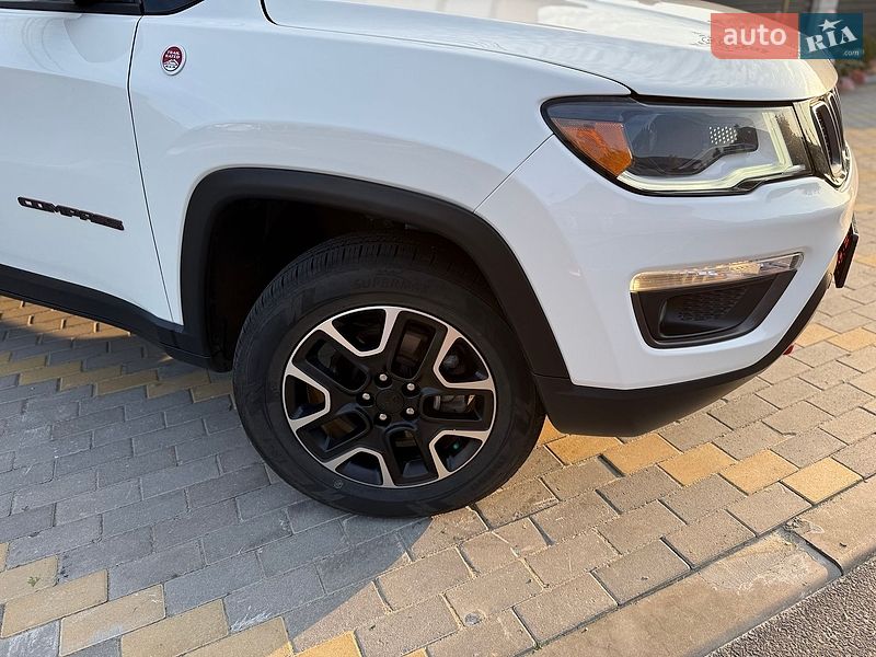 Внедорожник / Кроссовер Jeep Compass 2020 в Киеве
