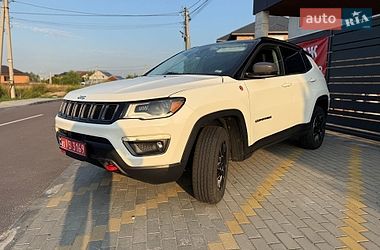Внедорожник / Кроссовер Jeep Compass 2020 в Киеве